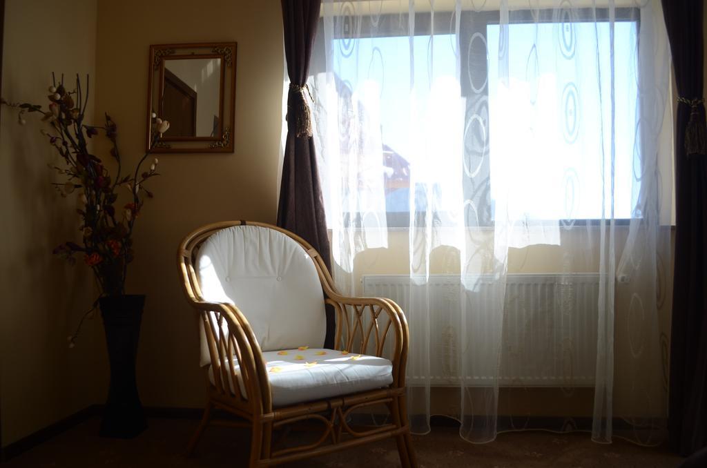 ホテル Magic Club Buşteni 部屋 写真